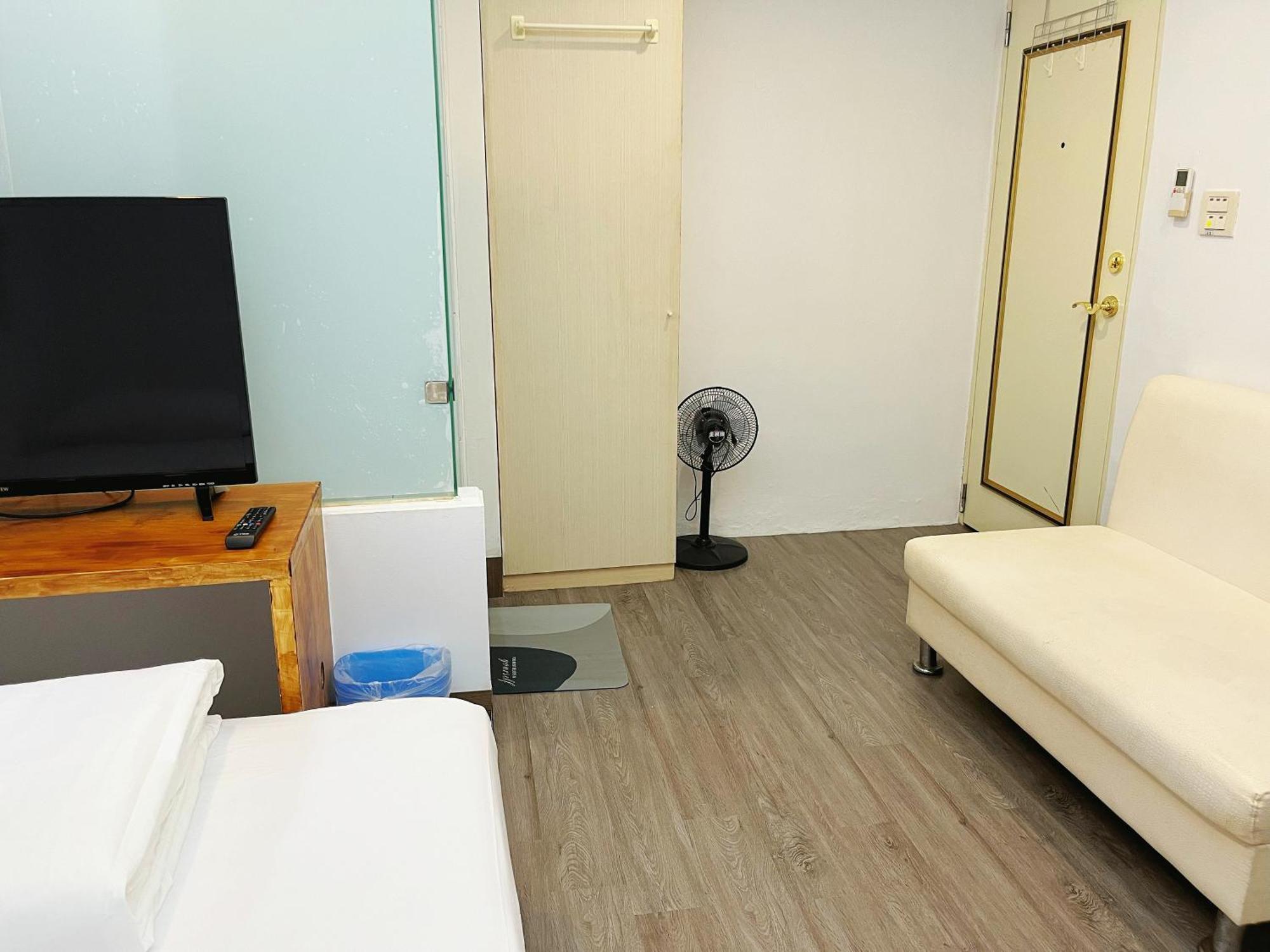 Fengjia 08 Home Taichung Luaran gambar